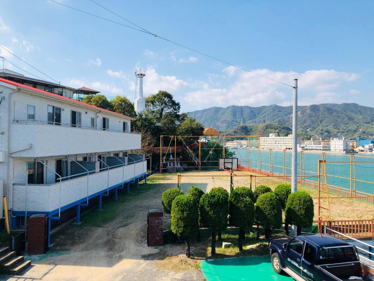 Sea Side Hostel Light House Onomichi Eksteriør billede